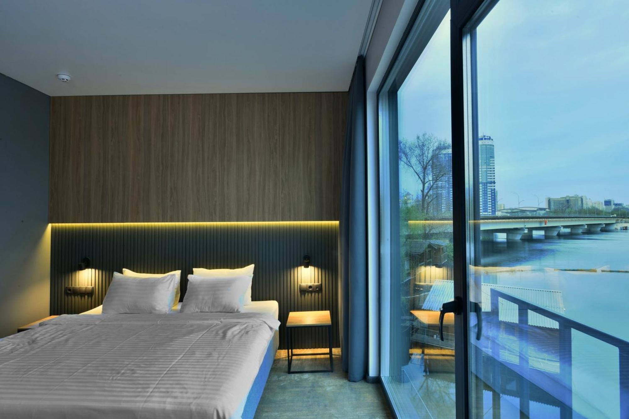 Hotel Fregat Kiew Exterior foto